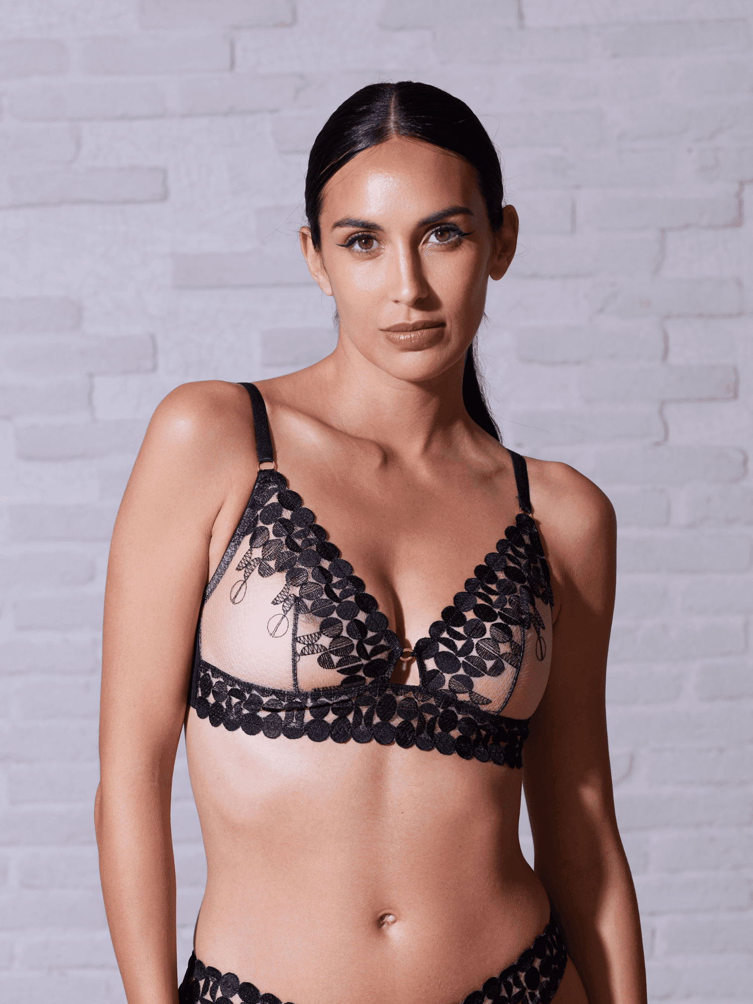 Soutien-gorge Triangle sans Armatures RADIEUSE Noir Tatoo